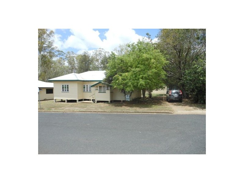 4 Campbell Street, Gin Gin QLD 4671