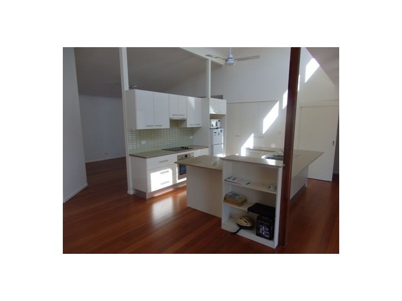 36 Acacia Street, Moore Park Beach QLD 4670