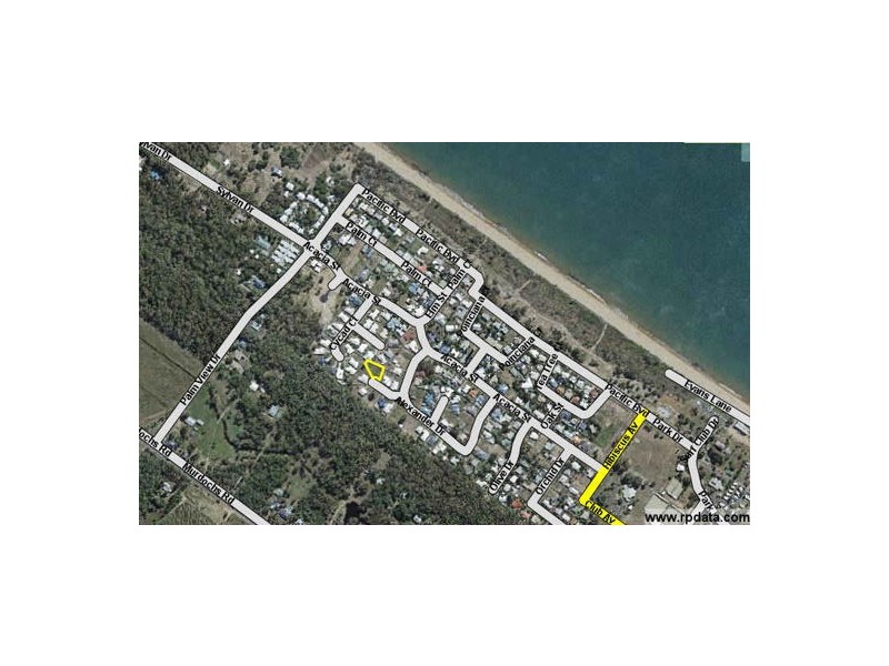 6 Tulip Court, Moore Park Beach QLD 4670