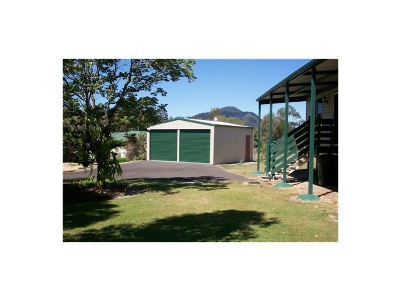 4 Heusman Street, Mount Perry QLD 4671