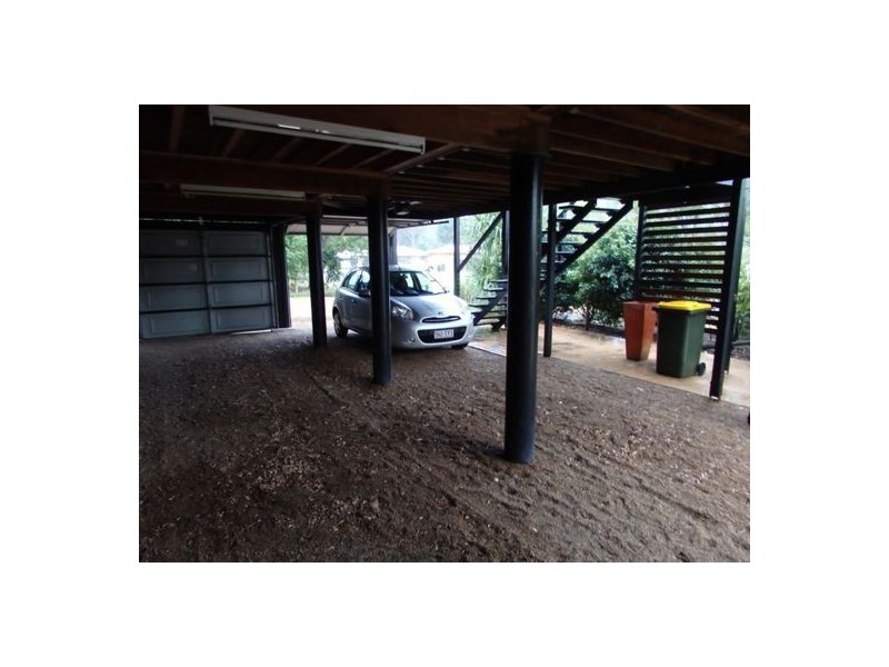 8 Sandpiper Grove, Moore Park Beach QLD 4670