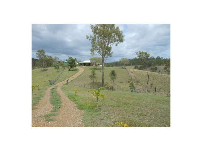 33 Woodswallow Drive, Gin Gin QLD 4671