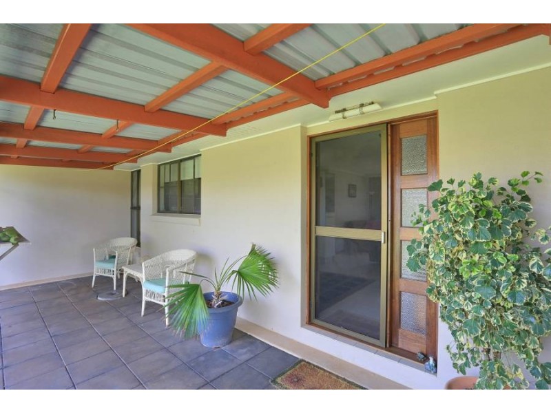 28 Hunter Street, Burnett Heads QLD 4670