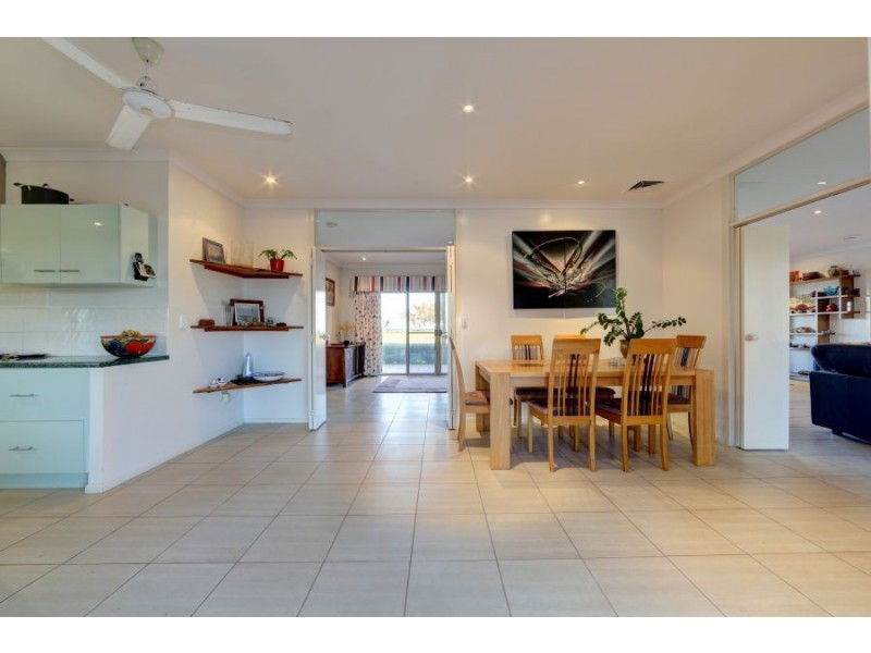 210 Shelley, Burnett Heads QLD 4670