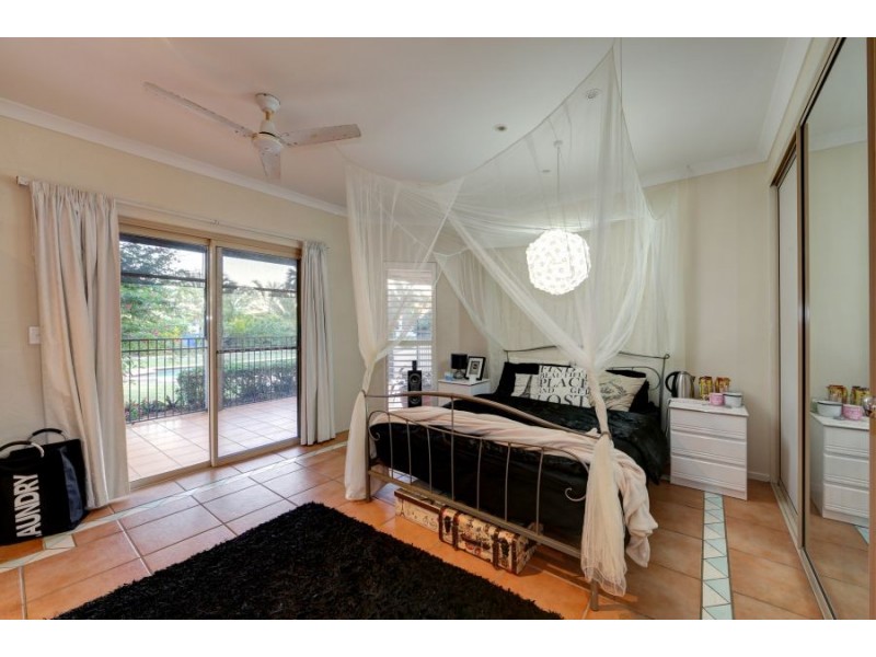 210 Shelley, Burnett Heads QLD 4670