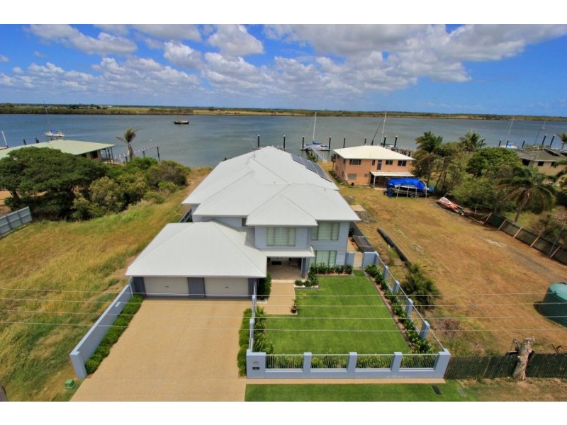 56 Corser Street, Burnett Heads QLD 4670