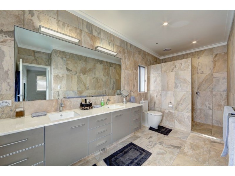 56 Corser Street, Burnett Heads QLD 4670