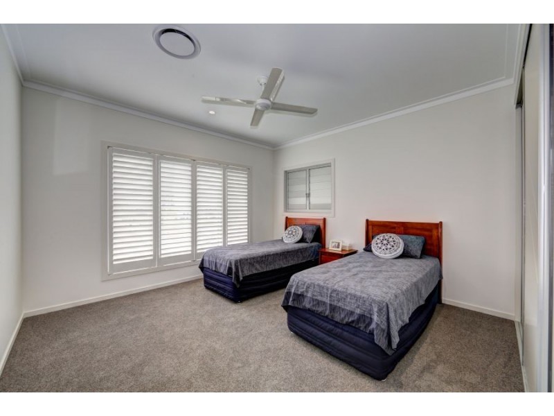 56 Corser Street, Burnett Heads QLD 4670