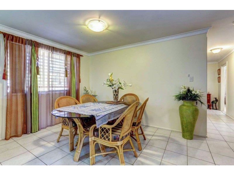 53 Hunter Street, Burnett Heads QLD 4670