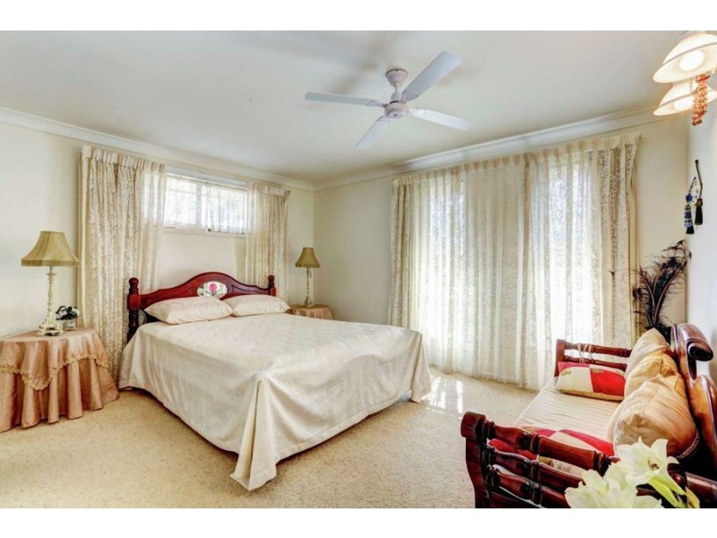 53 Hunter Street, Burnett Heads QLD 4670