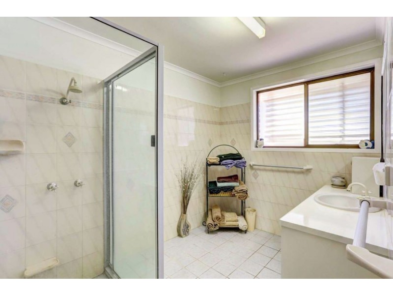 53 Hunter Street, Burnett Heads QLD 4670