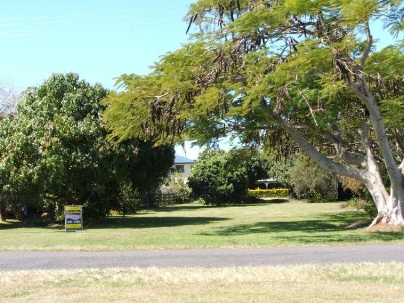 13 Corser Street, Burnett Heads QLD 4670
