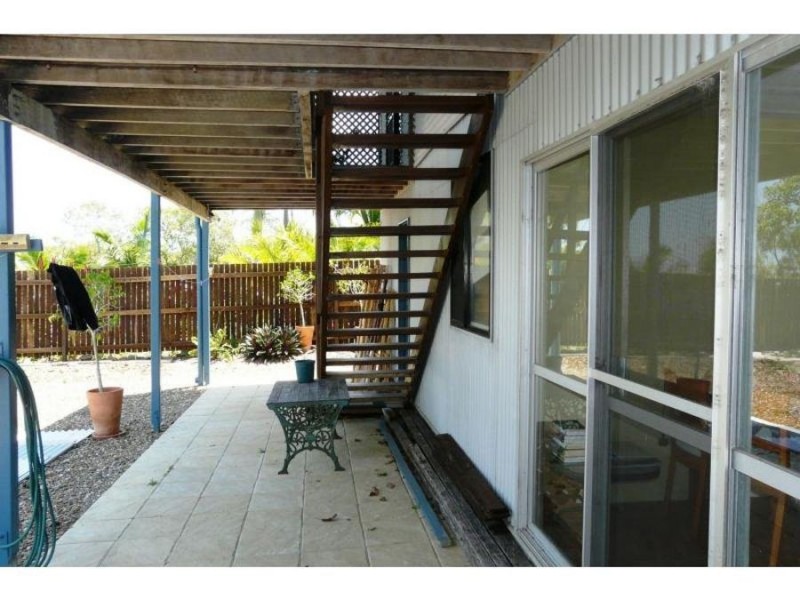 18 Corser Street, Burnett Heads QLD 4670