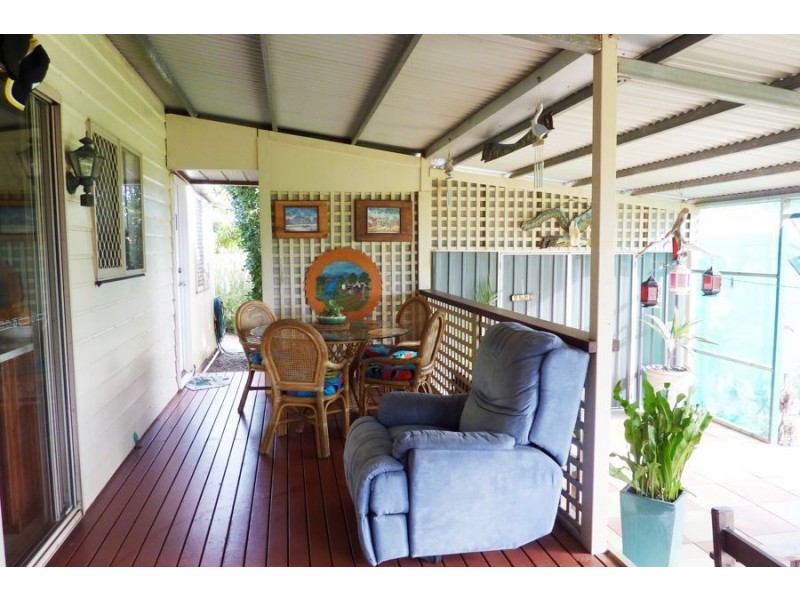 373 Burnett Heads Road Rubyanna, Burnett Heads QLD 4670