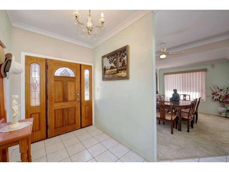 50 Hunter Street, Burnett Heads QLD 4670