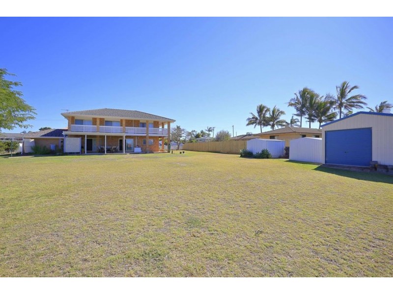 50 Hunter Street, Burnett Heads QLD 4670