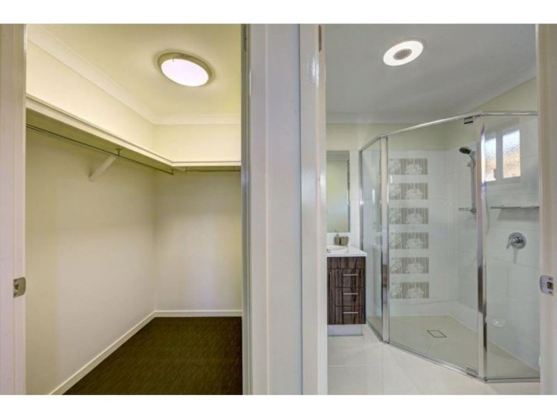 2 Sandstone Street, Burnett Heads QLD 4670