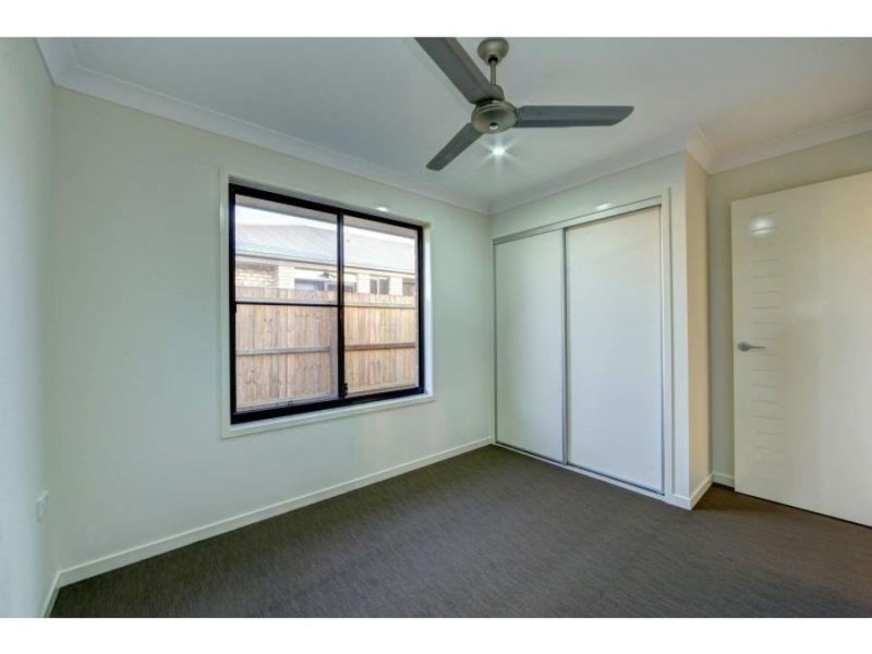 2 Sandstone Street, Burnett Heads QLD 4670