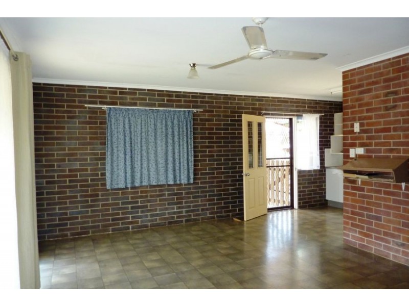 56 Ocean Street, Burnett Heads QLD 4670