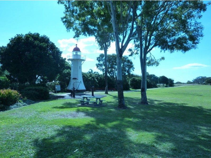 20 Marshall Street, Burnett Heads QLD 4670