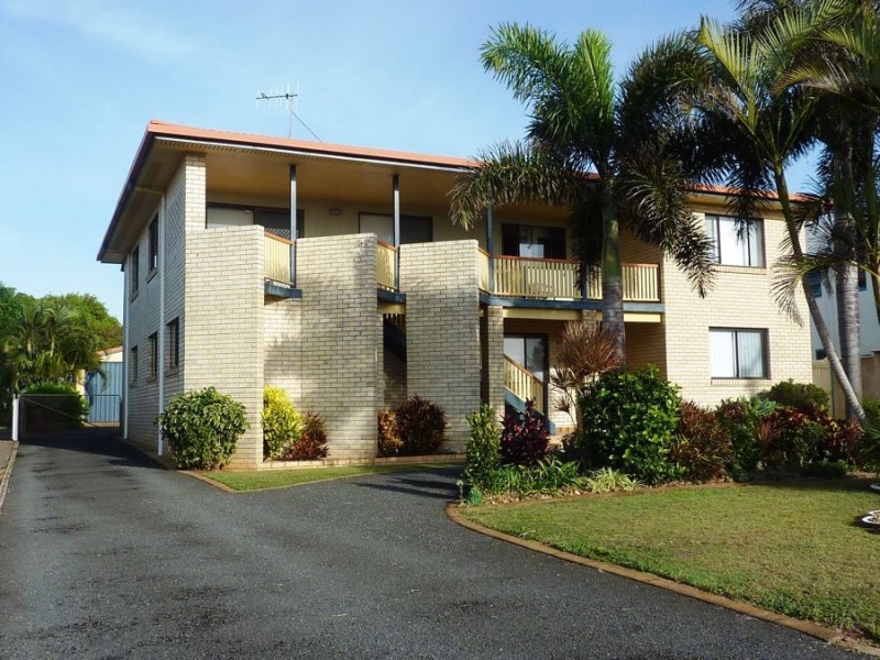 51 Hunter Street, Burnett Heads QLD 4670