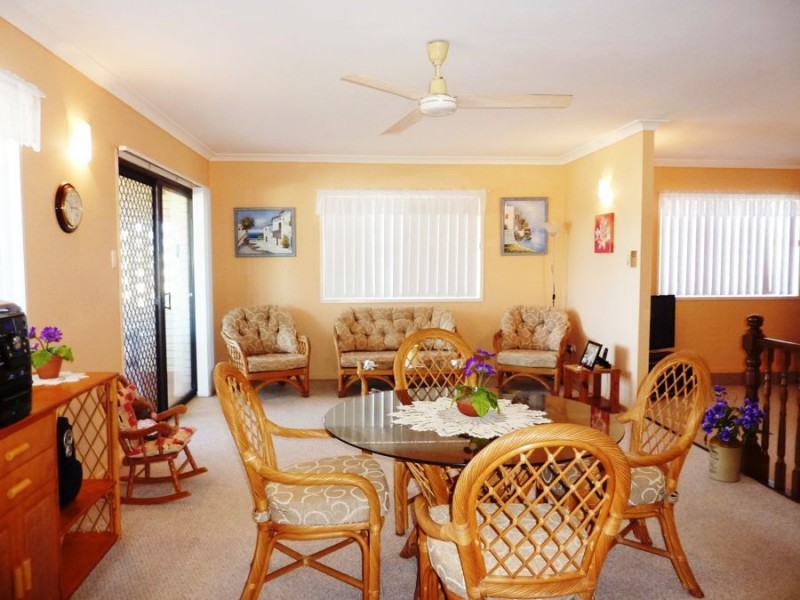 51 Hunter Street, Burnett Heads QLD 4670