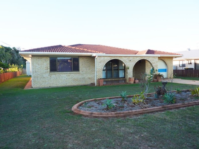14 Campbell Street, Burnett Heads QLD 4670