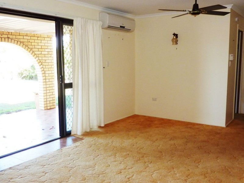 14 Campbell Street, Burnett Heads QLD 4670