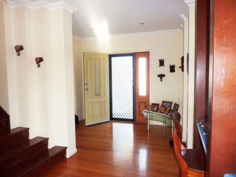 54 Hunter Street, Burnett Heads QLD 4670