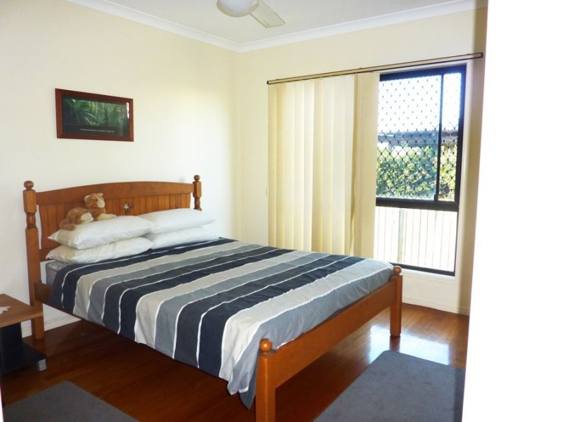 54 Hunter Street, Burnett Heads QLD 4670
