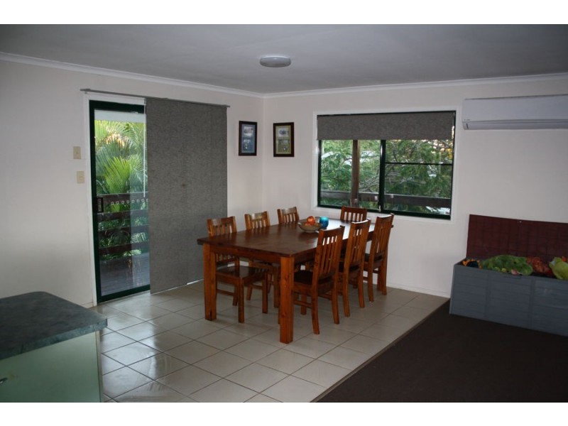 7 McKenzie Street, Burnett Heads QLD 4670