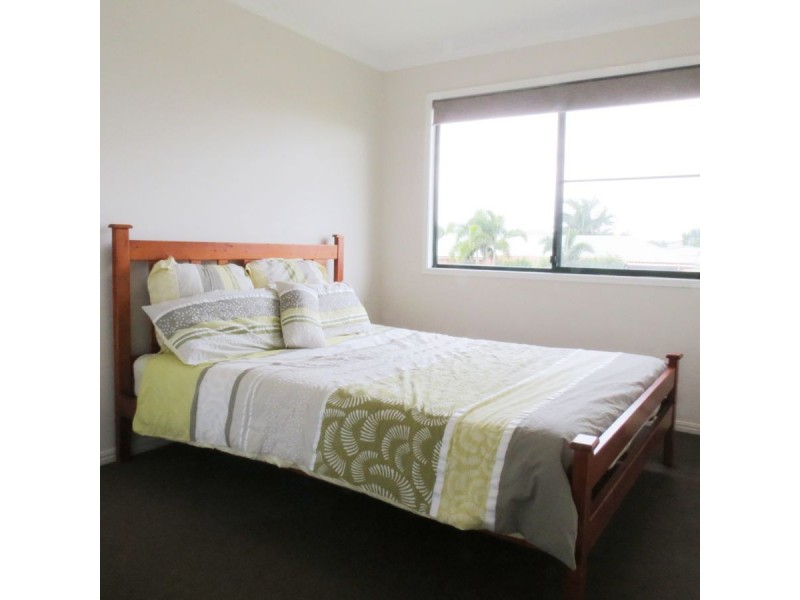 7 McKenzie Street, Burnett Heads QLD 4670