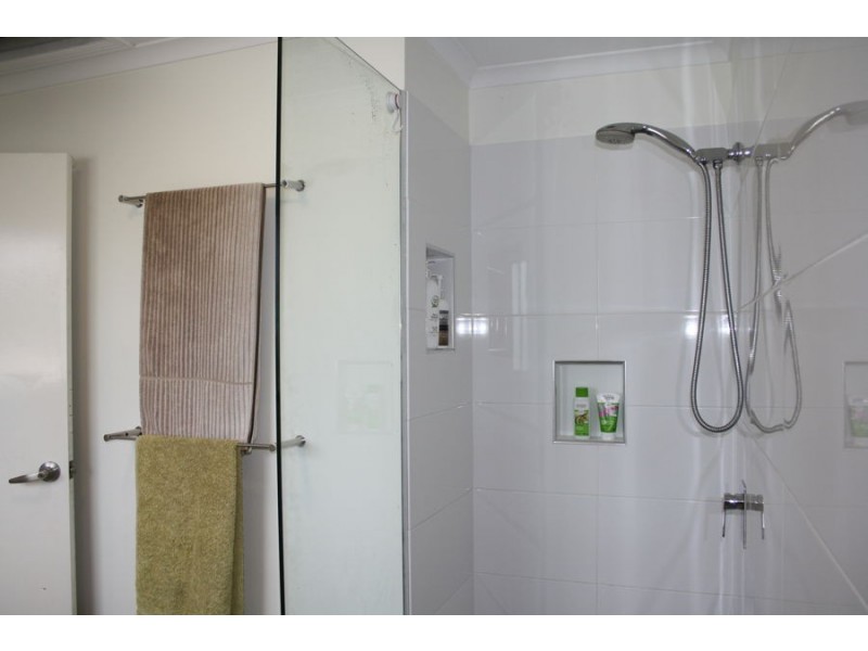 7 McKenzie Street, Burnett Heads QLD 4670