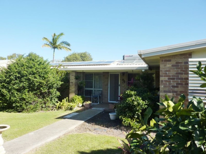 33 Shell Street, Burnett Heads QLD 4670