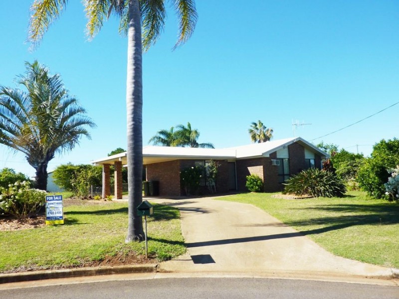 7 Dickinson Street, Burnett Heads QLD 4670