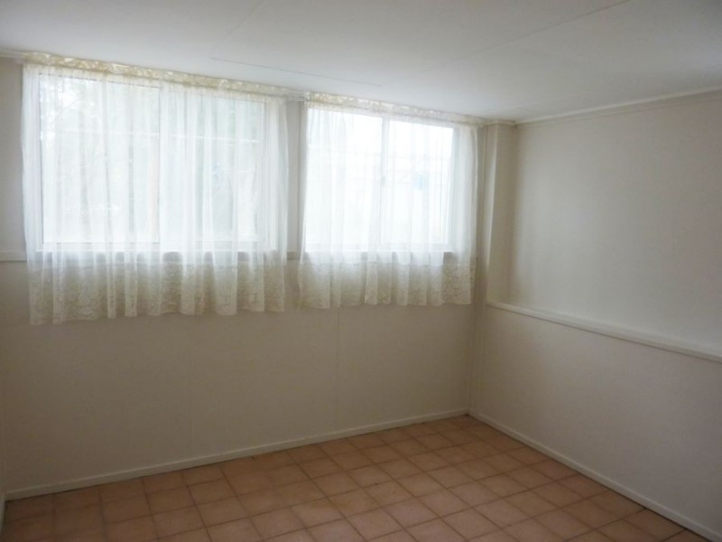 8 Harbour Esplanade, Burnett Heads QLD 4670