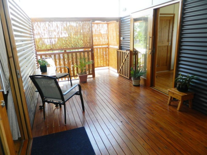 42 Moffatt Street, Burnett Heads QLD 4670