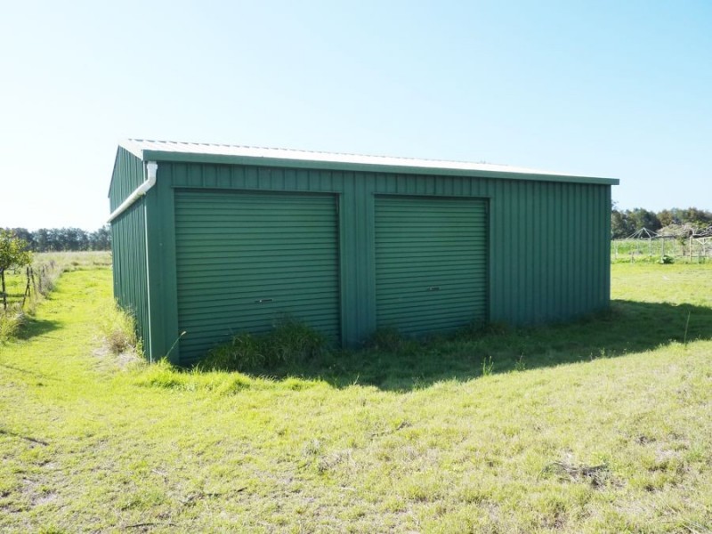 66 Rowlands Road, Burnett Heads QLD 4670