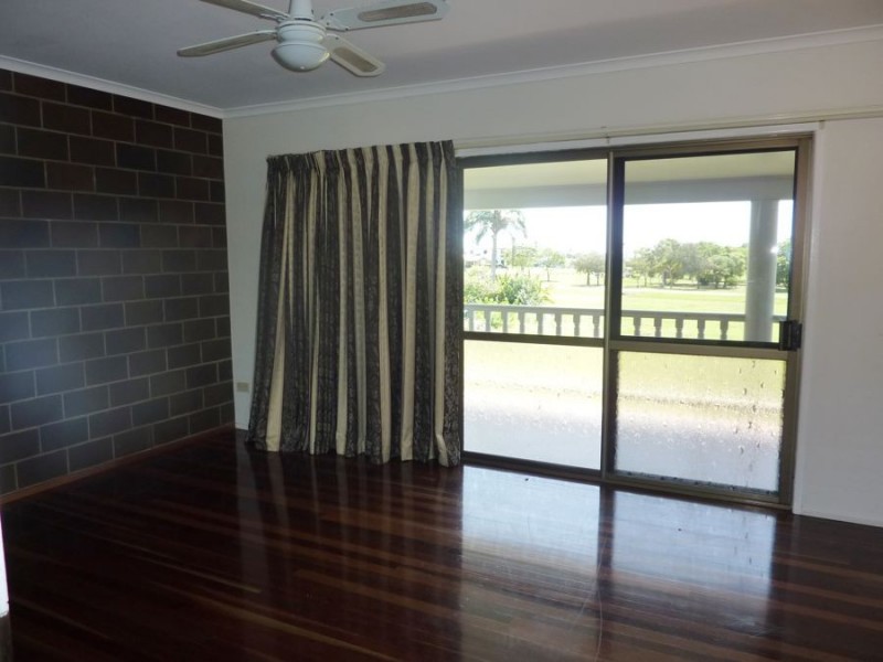 3 Byron Street, Burnett Heads QLD 4670