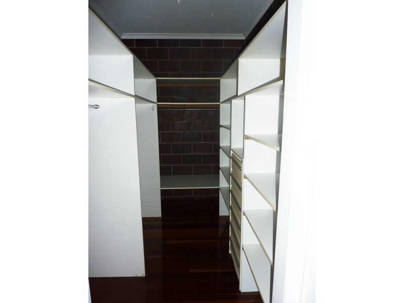 3 Byron Street, Burnett Heads QLD 4670