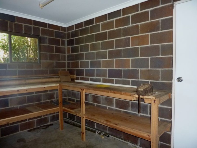 3 Byron Street, Burnett Heads QLD 4670