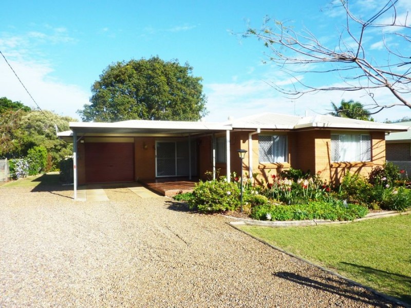 61 Burnett Heads Road, Burnett Heads QLD 4670