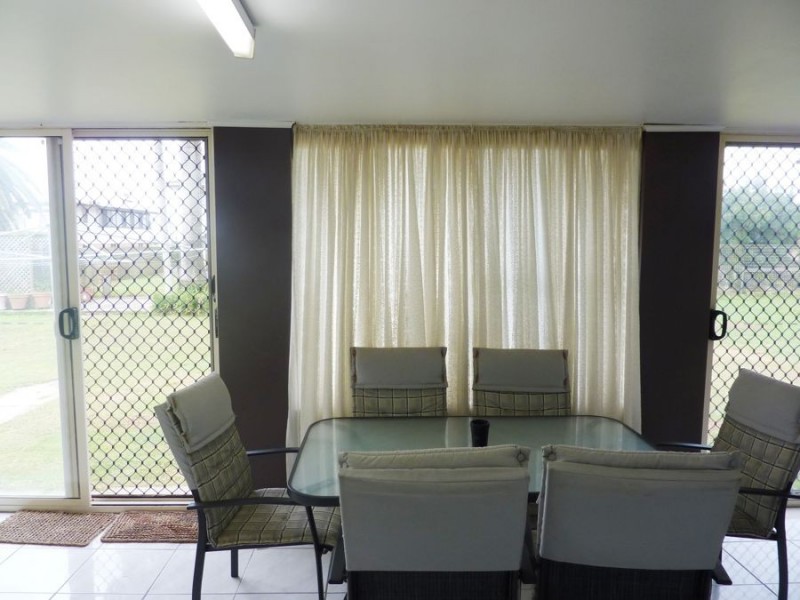 7 McGowan Street, Burnett Heads QLD 4670