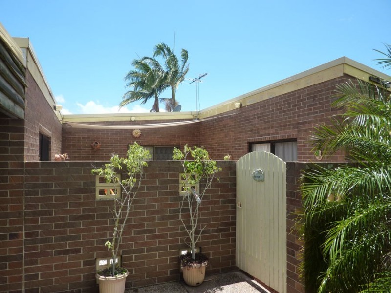 5 Aldridge Street, Burnett Heads QLD 4670