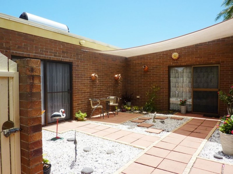 5 Aldridge Street, Burnett Heads QLD 4670