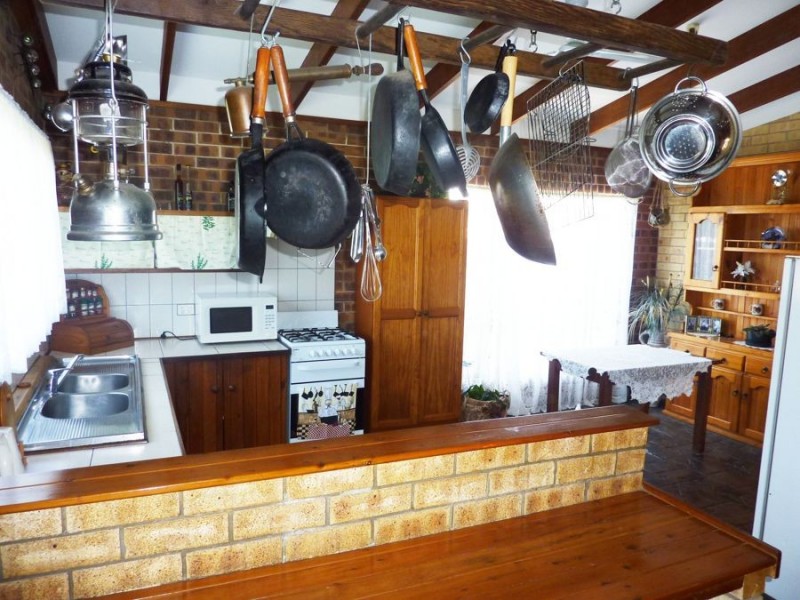 5 Aldridge Street, Burnett Heads QLD 4670