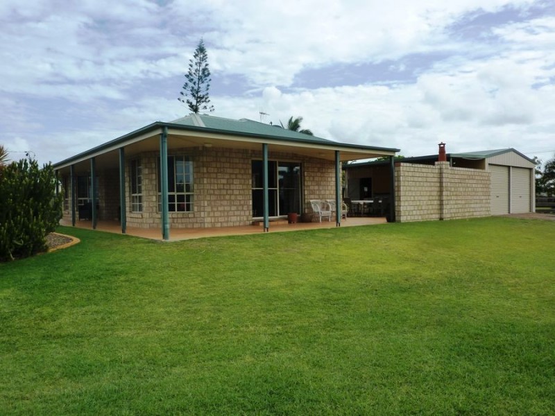 87 Shelley Street, Burnett Heads QLD 4670