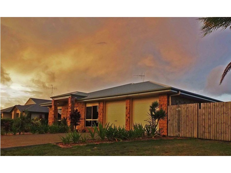 42 Gibsons Road, Burnett Heads QLD 4670