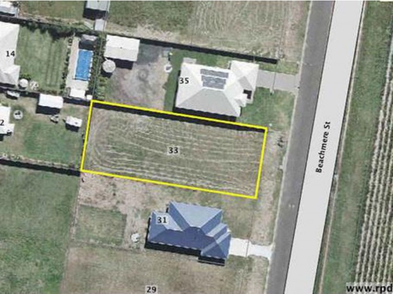 33 Beachmere Street, Burnett Heads QLD 4670
