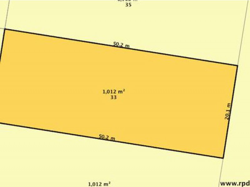 33 Beachmere Street, Burnett Heads QLD 4670